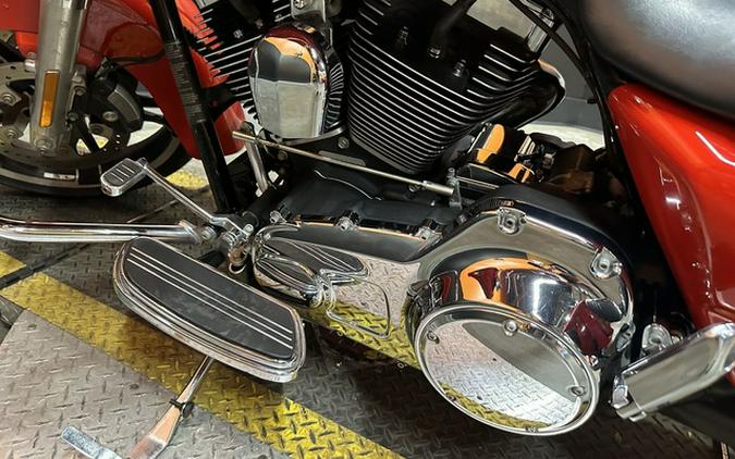 2010 Harley-Davidson Street Glide FLHX