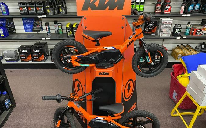 2022 KTM STACYC 12eDRIVE Stability Cycle