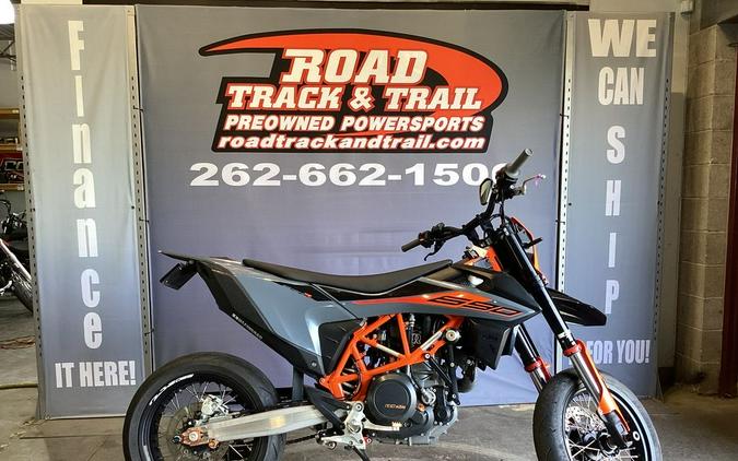 2021 KTM 690 SMC R