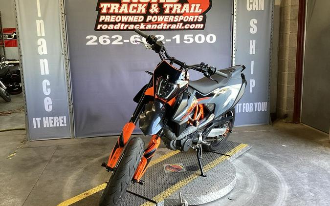 2021 KTM 690 SMC R