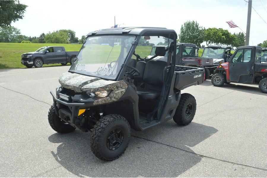 2019 Can-Am Defender DPS™ HD5 - Break-Up Country Camo®