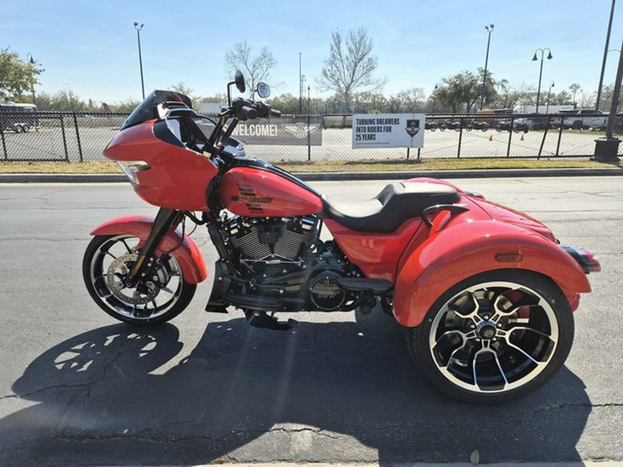 2026 Harley-Davidson FLTRT - Road Glide 3