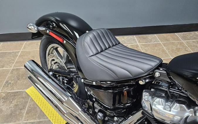 2024 Harley-Davidson® FXST - Softail® Standard
