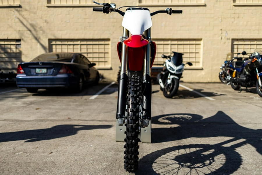 2025 Stark VARG MX 1.2 80HP