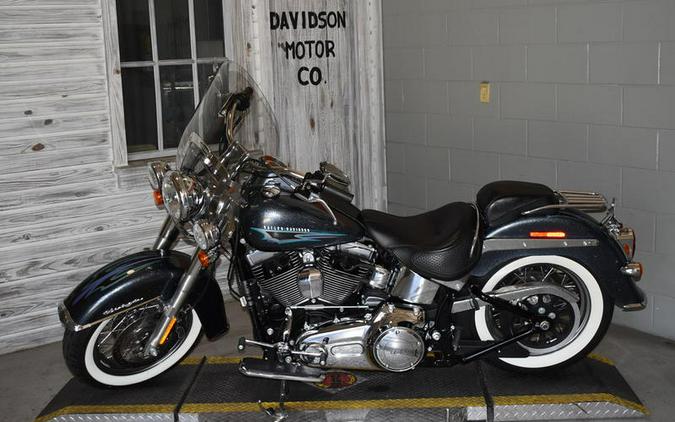 2015 Harley-Davidson® FLSTC - Heritage Softail® Classic