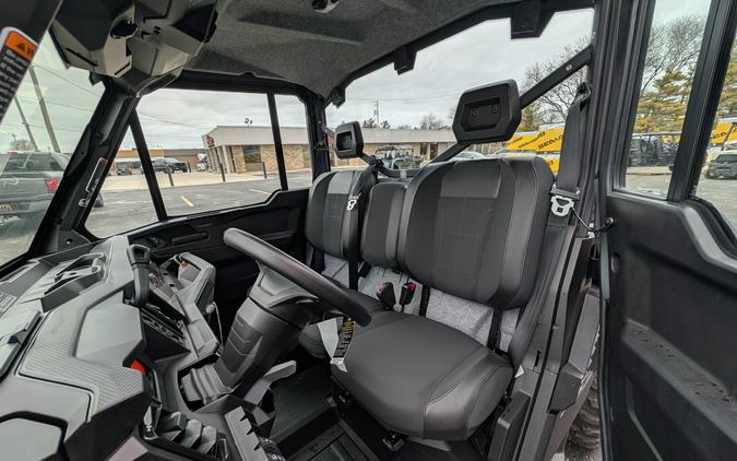 2026 Can-Am Defender XT CAB HD11
