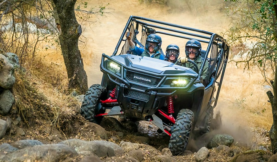 2018 Honda Pioneer 1000-5 Deluxe