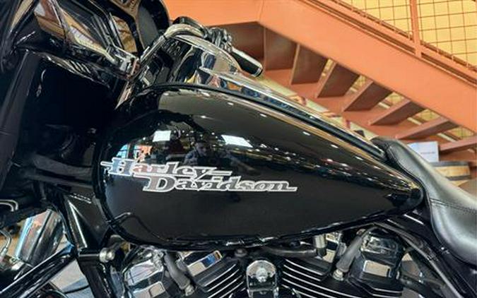 2017 Harley-Davidson Street Glide® Special