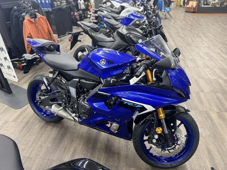 2025 Yamaha YZF-R7
