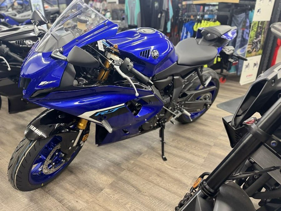 2025 Yamaha YZF-R7