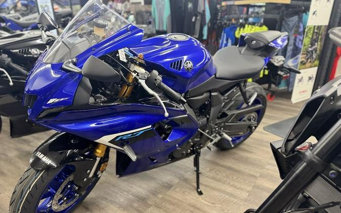 2025 Yamaha YZF-R7