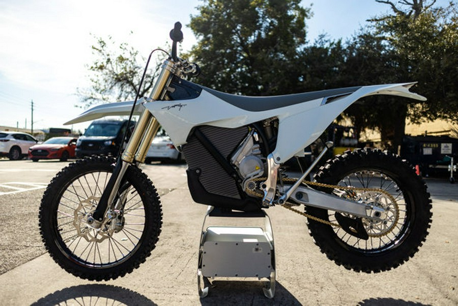 2025 Stark VARG EX 80HP