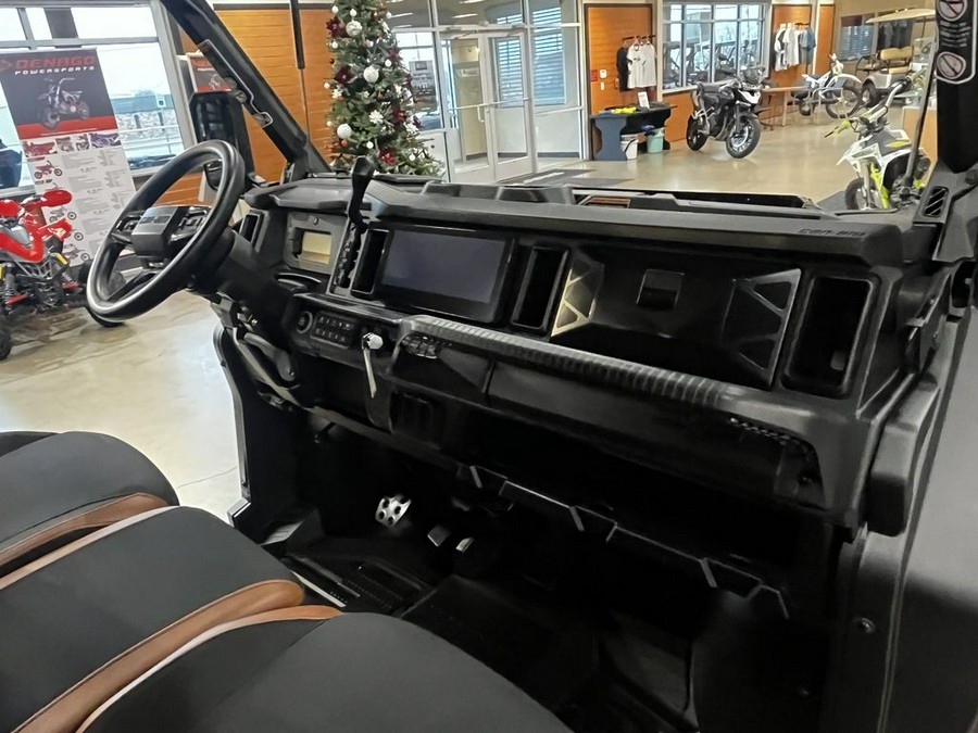 2026 Can-Am Defender MAX Lone Star HD11