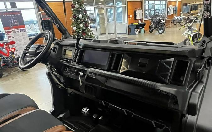 2026 Can-Am Defender MAX Lone Star HD11