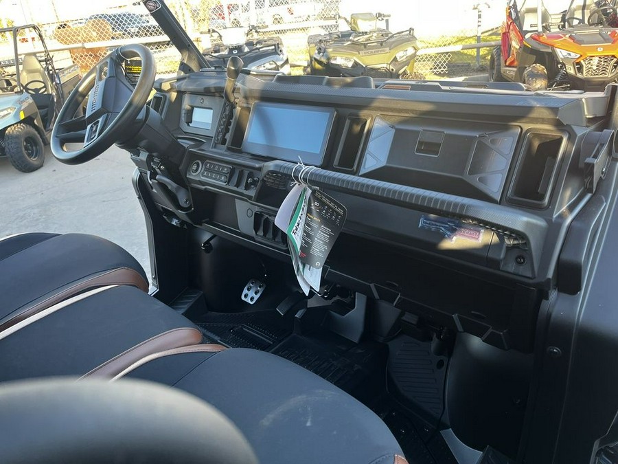 2026 Can-Am Defender MAX Lone Star HD11