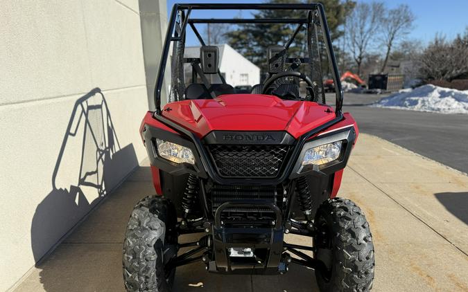 2026 Honda PIONEER 520