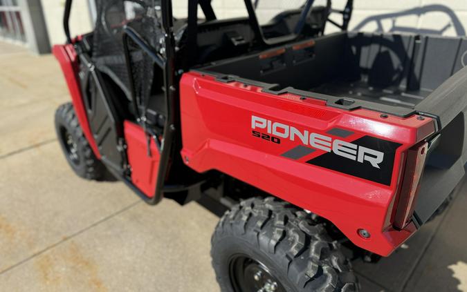 2026 Honda PIONEER 520
