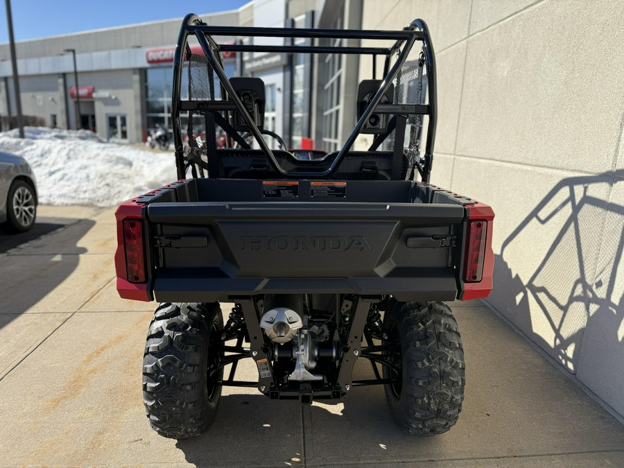2026 Honda PIONEER 520
