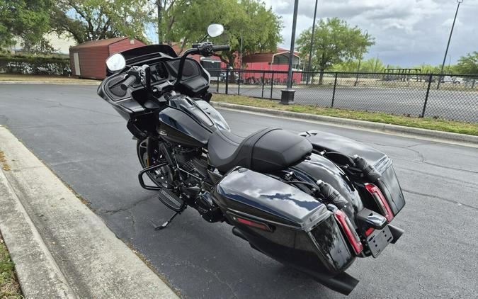 FLTRX 2026 Road Glide