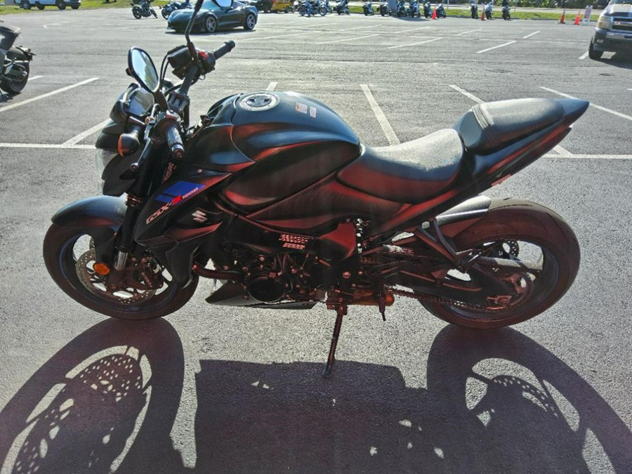 2019 Suzuki GSX-S1000FZ