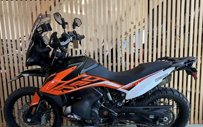 2019 KTM Adventure 790