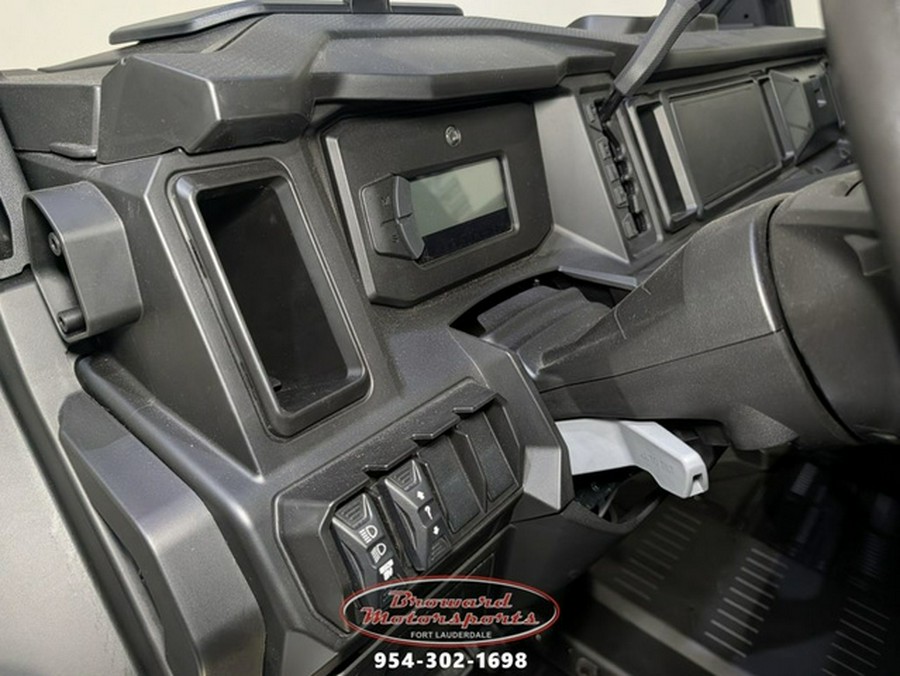2026 Can-Am Defender MAX X Mr HD11 With Half-Doors Dark Wildland Camo