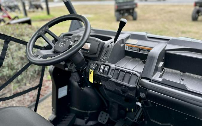 2024 Can-Am® Defender HD9