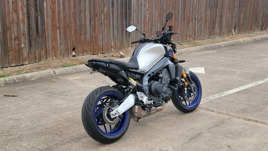 2022 Yamaha MT-09 SP