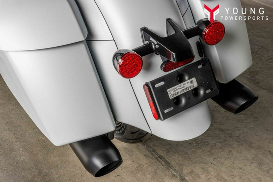 2026 Indian Springfield Dark Horse Ghost White Metallic Smo