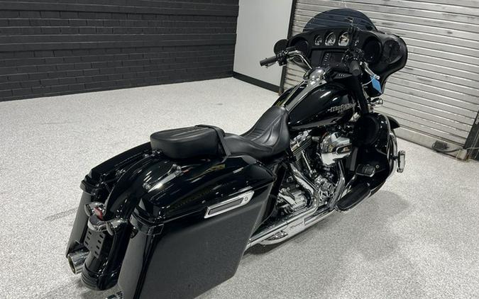 2014 Harley-Davidson FLHX - Street Glide