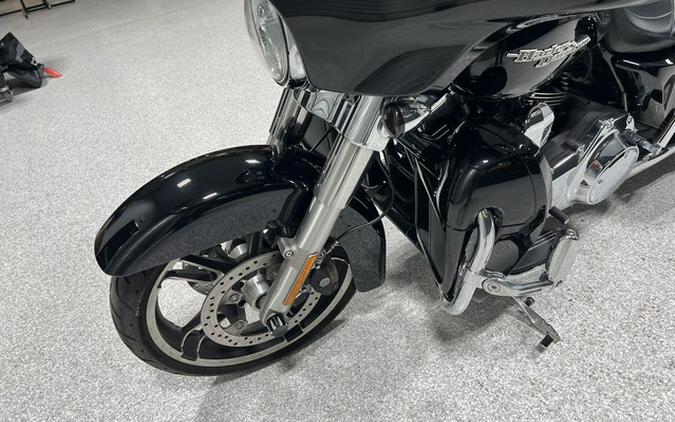 2014 Harley-Davidson FLHX - Street Glide