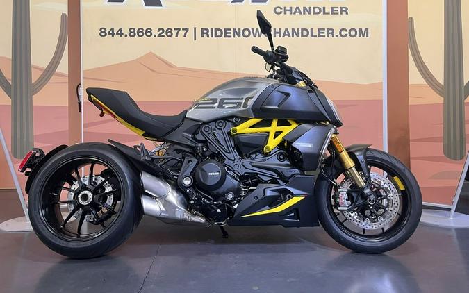 2023 Ducati Diavel V4 First Look [A Dozen Fast Facts + 28 Photos]