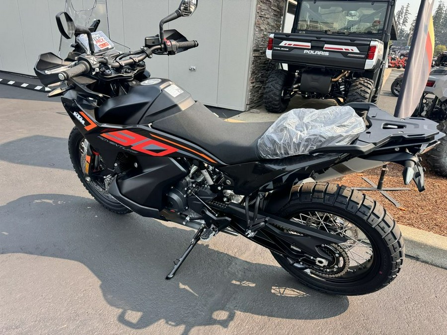 2024 KTM 790 Adventure