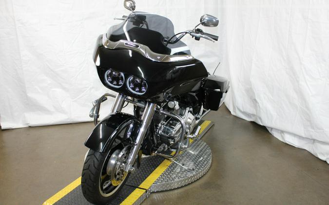 HD FLTRX103 2012 664445T BLACK W/ PINSTRIPE