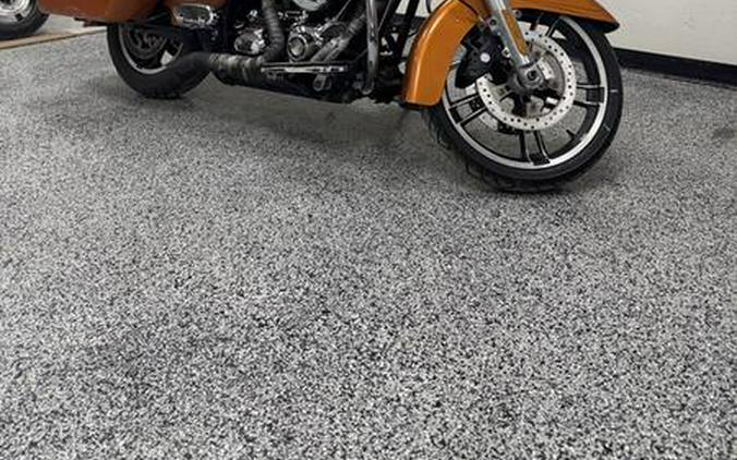 2015 Harley-Davidson® Street Glide® Special - UO1872