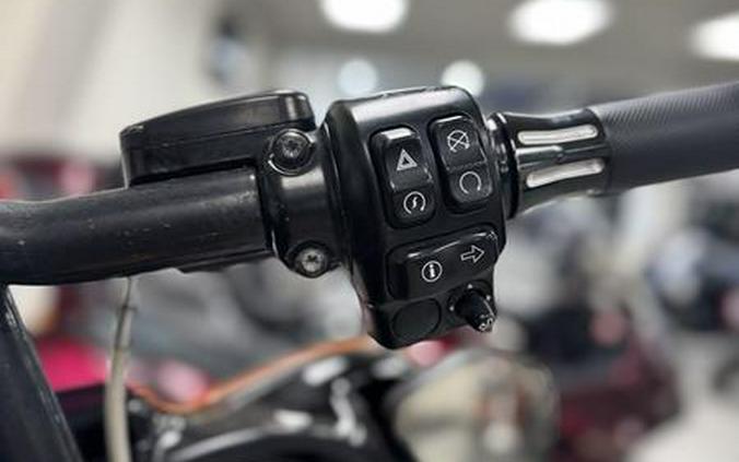 2015 Harley-Davidson® Street Glide® Special - UO1872