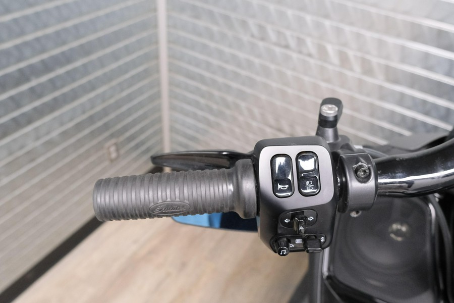 2023 INDIAN MOTORCYCLE CHALLENGER DARK HORSE