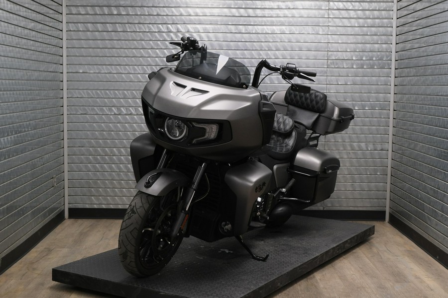 2023 INDIAN MOTORCYCLE CHALLENGER DARK HORSE