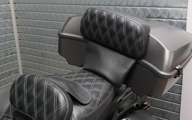 2023 INDIAN MOTORCYCLE CHALLENGER DARK HORSE