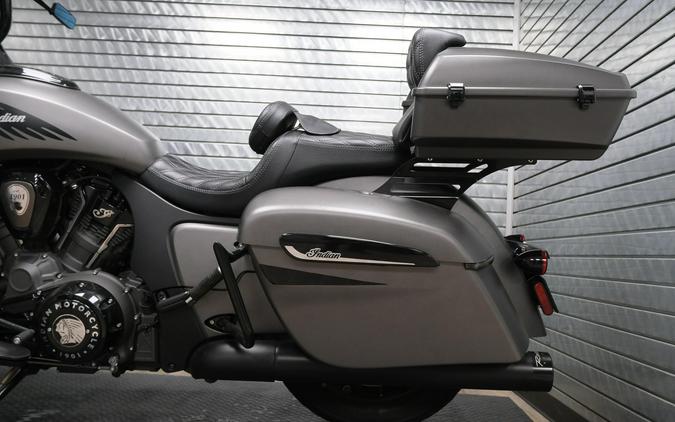 2023 INDIAN MOTORCYCLE CHALLENGER DARK HORSE