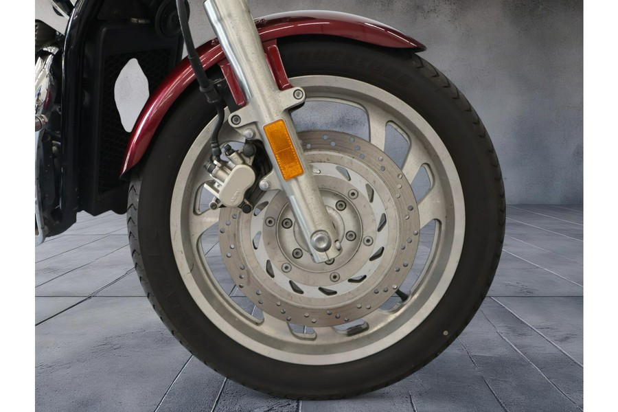 2006 VTX1300C - Honda