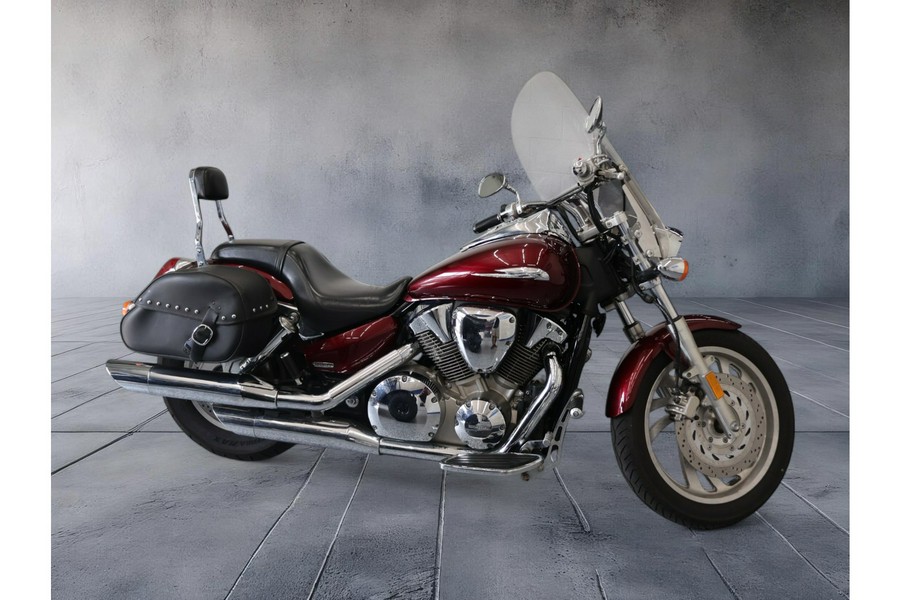 2006 VTX1300C - Honda