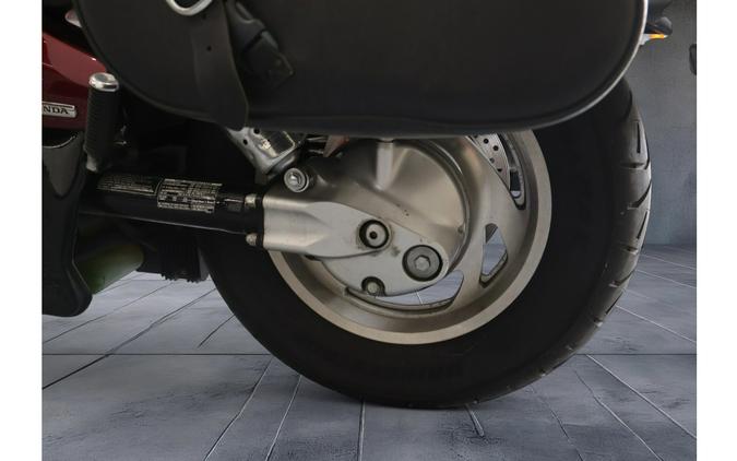 2006 VTX1300C - Honda