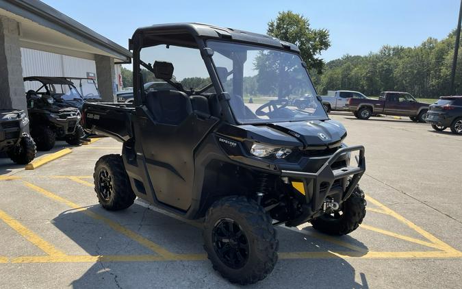 2023 Can-Am Defender XT HD10