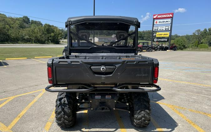 2023 Can-Am Defender XT HD10