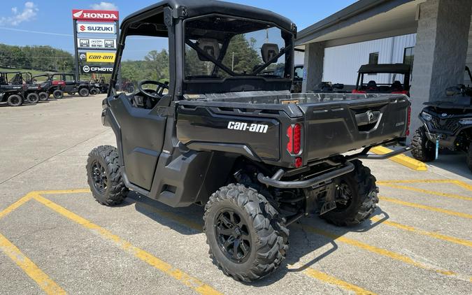 2023 Can-Am Defender XT HD10