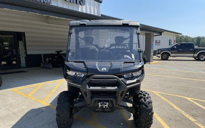 2023 Can-Am Defender XT HD10