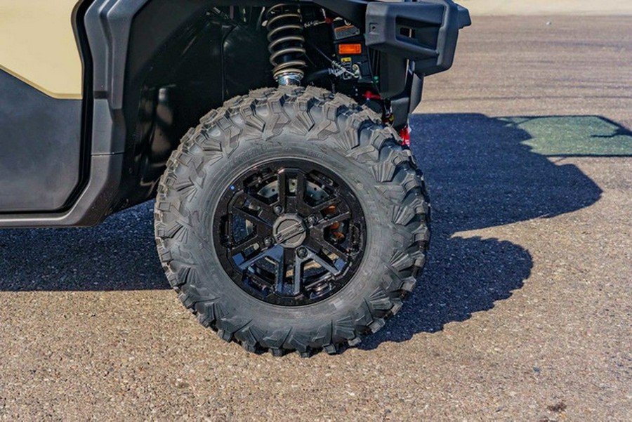 2026 Can-Am Defender MAX Limited HD11 Desert Tan & Carbon Black