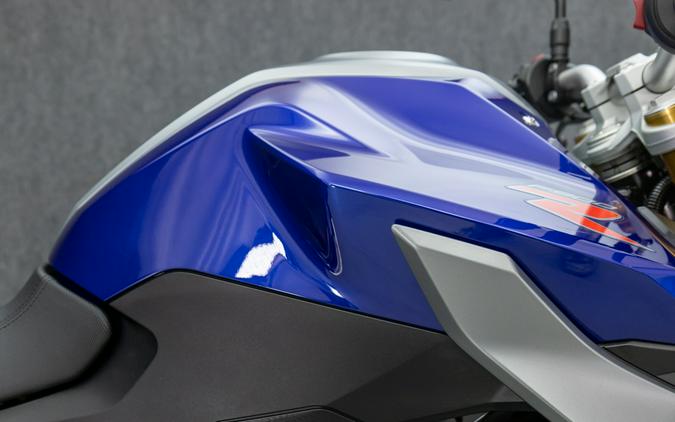 2020 BMW F900R W/ABS