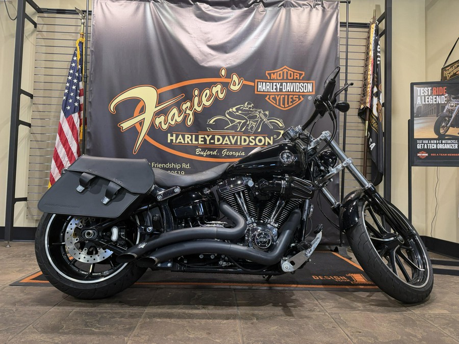 2014 Harley-Davidson® Breakout® BLACK